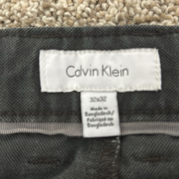 Calvin Klein grey pants - Picture 4 of 7